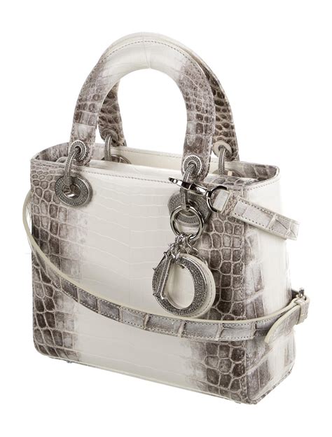 himalayan dior bag|Meer.